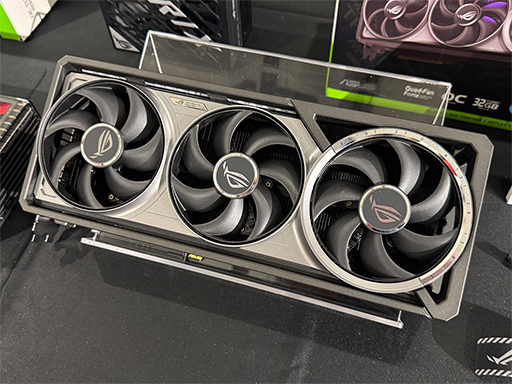 画像ギャラリー No.017のサムネイル画像 / GeForce RTX 5090搭載カードなど，ASUS製最新PCパーツが秋葉原で一挙に展示。2月1日には一般向けイベントを開催