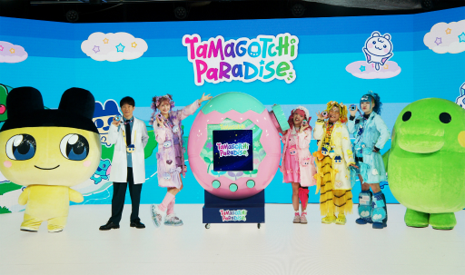 画像ギャラリー No.001のサムネイル画像 / たまごっちシリーズ最新作「Tamagotchi Paradise」は，お世話の視点を切り替えられる“ズーム機能”を搭載。開発背景などが語られた発表会をレポート