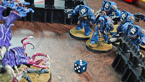 画像ギャラリー No.015のサムネイル画像 / そろそろ遊びたい「Warhammer 40,000」（後編）。面白いけど難しいと噂の対戦に挑戦してみたら，ミニチュアゲームの深みにハマってしまった話【PR】