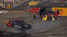 画像ギャラリー No.005のサムネイル画像 / スマホ版「Wreckfest」を30分間無料で遊べる「Wreckfest Try & Buy」がリリース。芝刈り機やバスがぶつかり合う大乱闘ドライブアクション