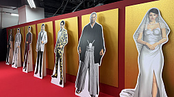 画像ギャラリー No.009のサムネイル画像 / 「龍が如く」冠婚葬祭展レポート。結婚，葬儀，兄弟の盃を交わす……人生のドラマをテーマに「龍が如く」らしさを味わえる
