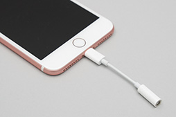 画像ギャラリー No.012のサムネイル画像 / ゲーマー視点での「iPhone 7 Plus」レビュー。高性能で安定したゲーム環境を実現した新iPhoneの魅力とは？
