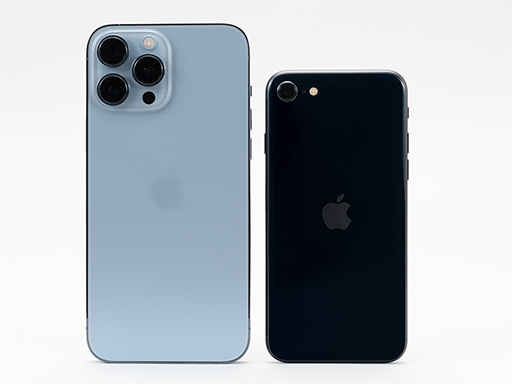 画像ギャラリー No.009のサムネイル画像 / 第3世代iPhone SEは，ホームボタンはそのままに最新SoCで生まれ変わった優等生なスマートフォン入門機だ