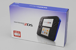 画像ギャラリー No.004のサムネイル画像 / 「Nintendo 2DS」分解レポート。立体視非対応の“廉価版3DS”，その中身は？
