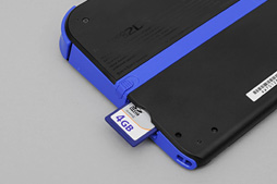 画像ギャラリー No.006のサムネイル画像 / 「Nintendo 2DS」分解レポート。立体視非対応の“廉価版3DS”，その中身は？