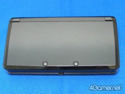画像ギャラリー No.011のサムネイル画像 / Newニンテンドー3DS＆LLが本日発売。さっそく手に入れたのでパッケージの中身を確認