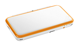 画像ギャラリー No.012のサムネイル画像 / より軽く，折りたためる「Newニンテンドー2DS LL」が7月13日発売へ。2色展開で価格は1万4980円（税別）