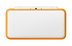 画像ギャラリー No.014のサムネイル画像 / より軽く，折りたためる「Newニンテンドー2DS LL」が7月13日発売へ。2色展開で価格は1万4980円（税別）