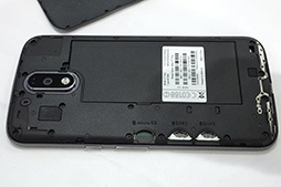 画像ギャラリー No.005のサムネイル画像 / Motorola Mobility，SIMロックフリースマートフォン「Moto G4 Plus」を国内発売