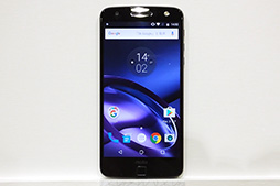画像ギャラリー No.002のサムネイル画像 / Motorolaの新SIMフリースマホ「Moto Z」＆「Moto Z Play」をじっくりチェック。ベンチは不許可でもデレステはプレイしてきた