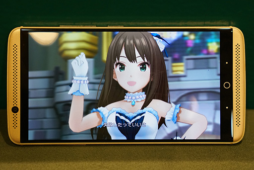 画像ギャラリー No.028のサムネイル画像 / ZTE製スマートフォン「AXON 7」テストレポート。新世代フラグシップ機は，性能と音と映像のバランスが良好な，ゲームに適した1台だ