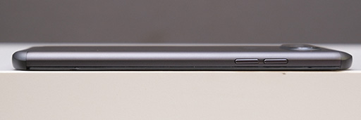 画像ギャラリー No.009のサムネイル画像 / LG製のハイエンド端末「isai Beat LGV34」テストレポート。高いスペック，そしてサウンドに惹かれるなら価値あり