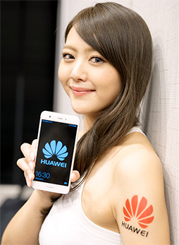 画像ギャラリー No.002のサムネイル画像 / Huaweiのミドルクラススマートフォン「HUAWEI nova」テストレポート。持ちやすさは良好でゲームの動作もそこそこ