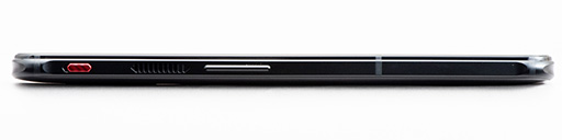 画像ギャラリー No.005のサムネイル画像 / 【PR】ゲーマー向けスマートフォン「RedMagic 6」は，2021年最強のスペックでゲームが楽しめる製品だ
