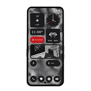 画像ギャラリー No.011のサムネイル画像 / 背面がLEDで派手に光るスマートフォン「Nothing Phone （2）」が7月25日に発売。搭載SoCの変更で性能が大幅強化