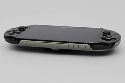 画像ギャラリー No.009のサムネイル画像 / 新型PS Vita「PCH-2000」分解レポート。コストダウンと薄型軽量化に向けた努力の跡が窺える