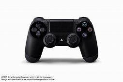 画像ギャラリー No.001のサムネイル画像 / PS4用ワイヤレスゲームパッド「DUALSHOCK 4」はタッチパッドを搭載。カメラとマイクを搭載した周辺機器「PlayStation 4  Eye」も発表