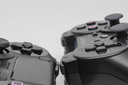 画像ギャラリー No.007のサムネイル画像 / 「PlayStation 4」分解レポート。AMDのカスタムAPUを搭載する新世代マシンは，とてもゲーム機らしいゲーム機だった