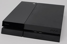 画像ギャラリー No.016のサムネイル画像 / 「PlayStation 4」分解レポート。AMDのカスタムAPUを搭載する新世代マシンは，とてもゲーム機らしいゲーム機だった