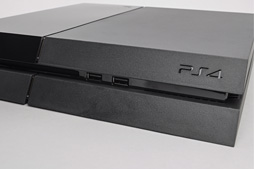 画像ギャラリー No.021のサムネイル画像 / 「PlayStation 4」分解レポート。AMDのカスタムAPUを搭載する新世代マシンは，とてもゲーム機らしいゲーム機だった