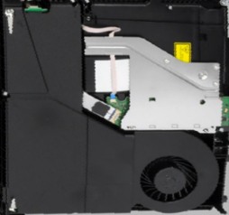 画像ギャラリー No.005のサムネイル画像 / サーモグラフで見る「PlayStation 4」の熱処理の実際。縦置きと横置きで少し違いが？