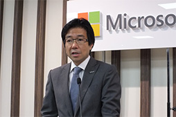 画像ギャラリー No.002のサムネイル画像 / 日本マイクロソフト，2014年度の経営方針を説明。デバイスビジネス強化もXbox OneやWindows Phoneについての具体的なコメントはなし