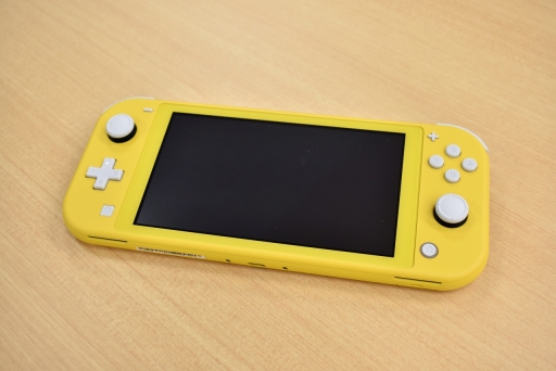 画像ギャラリー No.005のサムネイル画像 / Nintendo Switch Liteが本日発売。本体の特徴やSwitchとの違い，2台目として使うときの気になる点などを紹介