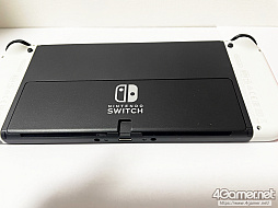 画像ギャラリー No.040のサムネイル画像 / 本日発売「Nintendo Switch（有機ELモデル）」を開封！ 映像や本体の仕様は従来モデルと何が違うのか，写真や動画で比較してみた