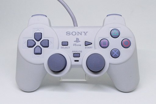 画像ギャラリー No.009のサムネイル画像 / PlayStation 5用ゲームパッド「DualSense」が発表されたので，PSシリーズを支えた「DUALSHOCK」の進化を見比べてみる