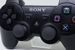 画像ギャラリー No.021のサムネイル画像 / PlayStation 5用ゲームパッド「DualSense」が発表されたので，PSシリーズを支えた「DUALSHOCK」の進化を見比べてみる