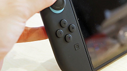 画像ギャラリー No.026のサムネイル画像 / 「Nintendo Switch 2（日本語・国内専用）」開封の儀。本体の厚みはそのままに，サイズも仕様もいろいろ進化！