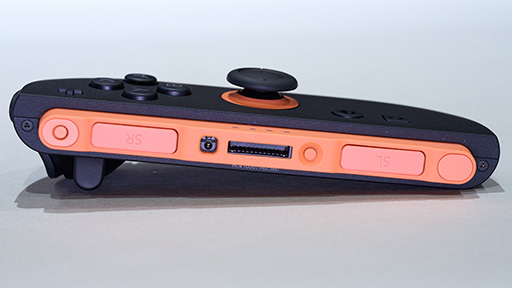 画像ギャラリー No.030のサムネイル画像 / 「Nintendo Switch 2」分解レポート。Switchの構造を踏襲しつつ，信頼性を高める工夫が随所に見られる