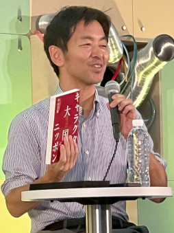画像ギャラリー No.002のサムネイル画像 / エンタメ社会学者の中山淳雄氏とDeNAの田中翔太氏がエンタメをマクロ分析。日本のコンテンツは注目されているが，英語人材の不足という課題も