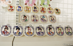 画像ギャラリー No.006のサムネイル画像 / 「UTA☆PRI GRAND SHOP」オープニング内覧会レポート。充実のアイテム＆香りを楽しむフレグランス体験も