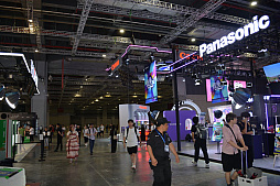 画像ギャラリー No.011のサムネイル画像 / 中国オタクの最前線「BiliBili World 2025」は，チケット30万枚が35秒で完売。ゲーム関連の出展が増え，目が離せないイベントに