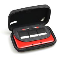 画像ギャラリー No.007のサムネイル画像 / 収納したまま「おしらせランプ」を確認できる3DS LL用ポーチに新色「ブルー」