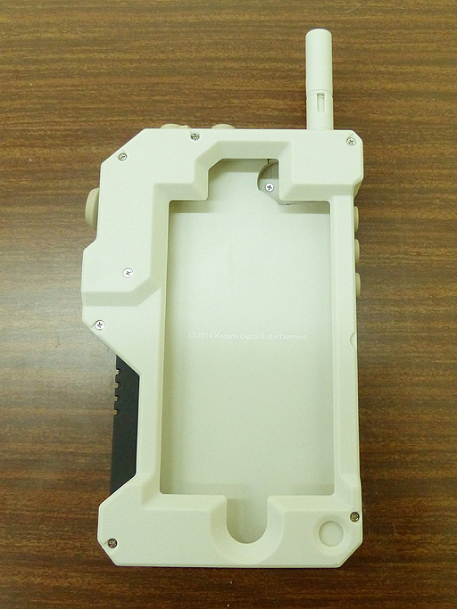 画像ギャラリー No.007のサムネイル画像 / ［TGS 2014］KONAMIの物販ブースでiPhone 5/5s専用ケース「iDROID型iPhoneケース TGSver.」を自腹で購入。というわけで開封の儀を執り行った