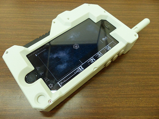 画像ギャラリー No.021のサムネイル画像 / ［TGS 2014］KONAMIの物販ブースでiPhone 5/5s専用ケース「iDROID型iPhoneケース TGSver.」を自腹で購入。というわけで開封の儀を執り行った