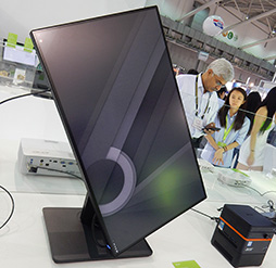 画像ギャラリー No.009のサムネイル画像 / 4K解像度の27インチから15.6インチのモバイルタイプまで，USB Type-C接続対応ディスプレイをまとめてレポート