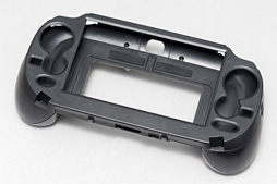 画像ギャラリー No.003のサムネイル画像 / 上越電子工業のPS Vita PCH-2000用グリップカバーがAmazon.co.jpで販売開始。PCH-1000シリーズ用の再販は3月中旬に