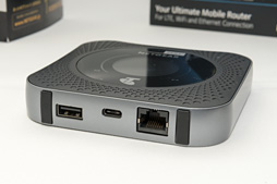 画像ギャラリー No.018のサムネイル画像 / NETGEAR，国内初と謳う11ad対応のゲーマー向け無線LANルーター「Nighthawk X10 R9000」を発表。11ac Wave2対応のエクステンダも