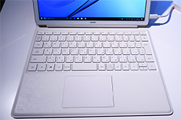 画像ギャラリー No.005のサムネイル画像 / Huawei，重さ約640gの2-in-1 PC「MateBook E」を7月7日に発売。12インチサイズでアスペクト比3：2の液晶パネルを採用
