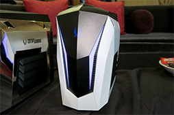 画像ギャラリー No.006のサムネイル画像 / ZOTAC，RTX 2070搭載のゲーマー向け小型デスクトップPC「MEK Mini」をCES 2019で披露