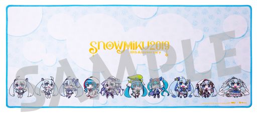画像ギャラリー No.001のサムネイル画像 / TSUKUMO，初音ミクの「雪ミク」イラスト入りとなるゲーマー向け大型マウスパッドを「SNOW MIKU 2019」限定で販売予定