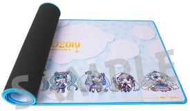 画像ギャラリー No.002のサムネイル画像 / TSUKUMO，初音ミクの「雪ミク」イラスト入りとなるゲーマー向け大型マウスパッドを「SNOW MIKU 2019」限定で販売予定