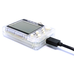 画像ギャラリー No.010のサムネイル画像 / キーホルダー型携帯ゲーム機「テトリス ミニ」が10月8日発売へ。6色展開，税抜1500円で登場