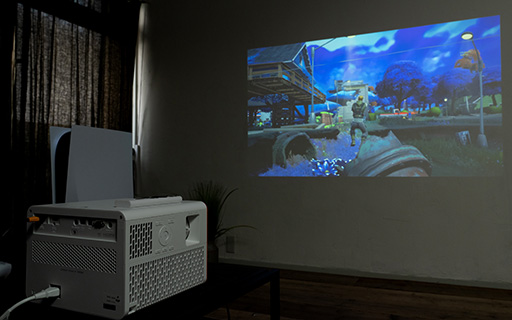 画像ギャラリー No.034のサムネイル画像 / 【PR】BenQのゲーマー向けプロジェクタ「X3000i」は，4Kゲームをより美しく，eスポーツタイトルを最大240Hz表示できる唯一無二の製品だ