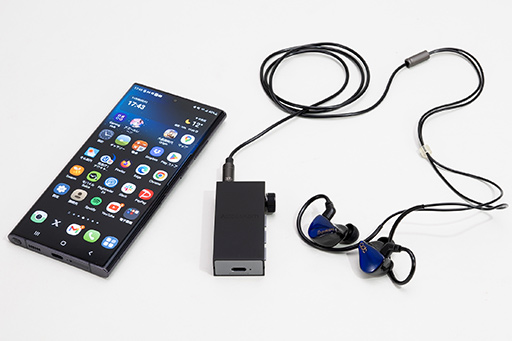 画像ギャラリー No.016のサムネイル画像 / PCやゲーム機，スマートフォンを1台で高音質にできるUSB DAC「AK HB1」。ゲームサウンドの高音質化にも役立つ逸品だ【PR】