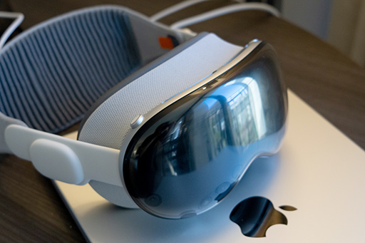 画像ギャラリー No.002のサムネイル画像 / AppleのXR HMD「Vision Pro」が6月28日に国内発売決定！　ゲーム・エンタメ目線で見たときの価値は？