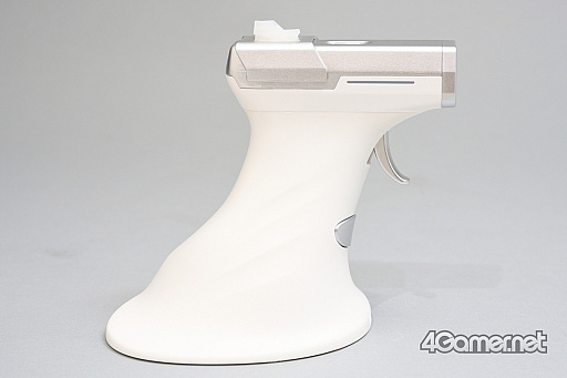 画像ギャラリー No.007のサムネイル画像 / リコイルショックなゲーミングガンマウス？　「ErgoStrike7 リコイルマスター」がやってきた